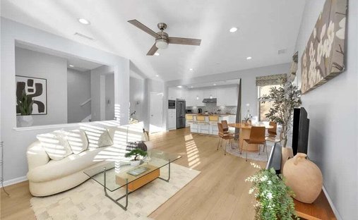 Condo in Irvine, California, United States 1