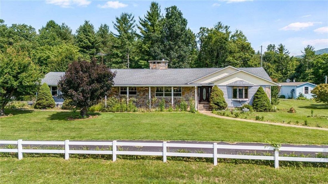 House in Newland, North Carolina, United States 1 - 18576869