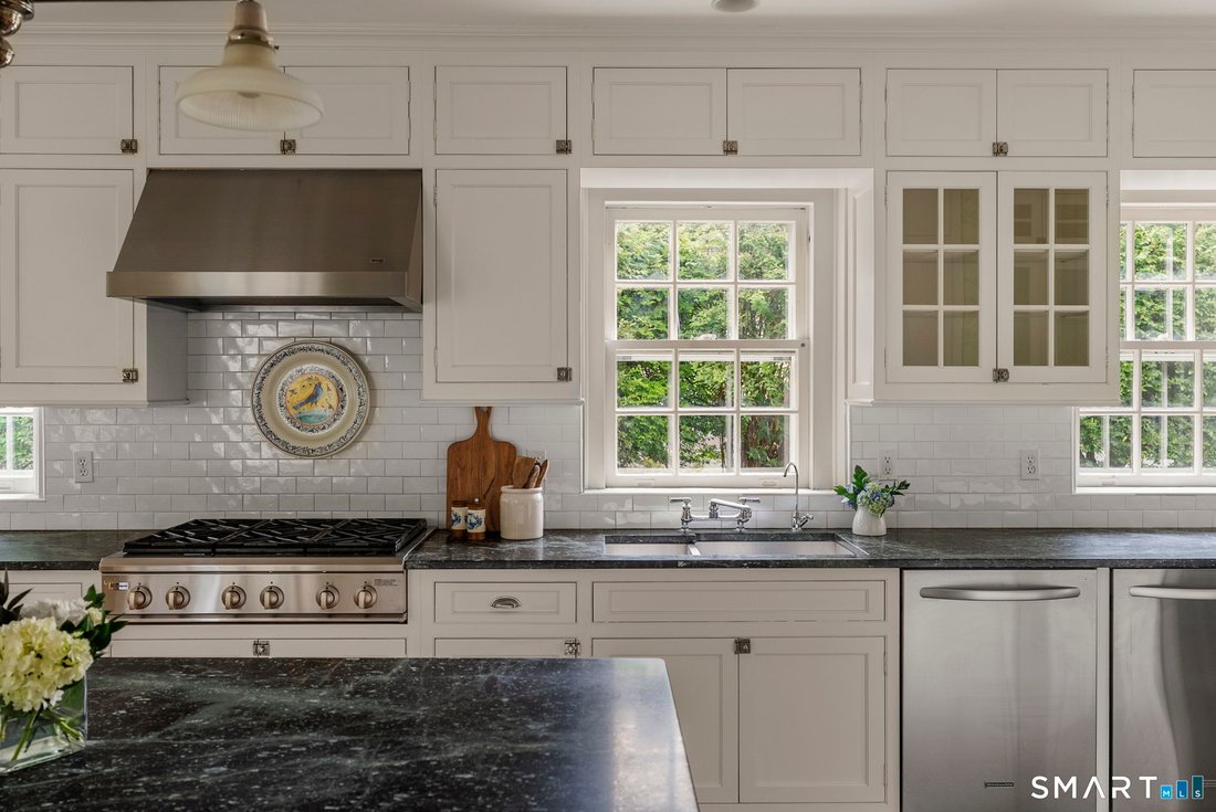 House in West Hartford, Connecticut, United States 4 - 18578751