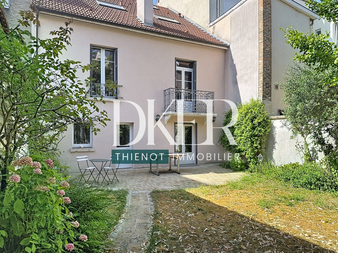 House in Erlon, Hauts-de-France, France 1 - 16766565