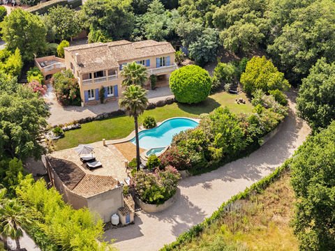 Villa in Grimaud, Provence-Alpes-Côte d'Azur, France 3 - 18575864