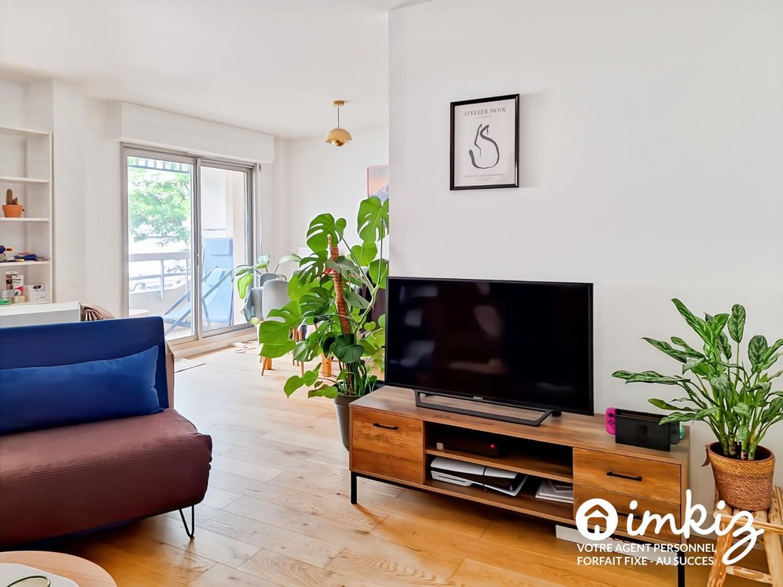 Apartment in Pont de Flandre, Paris 19e Arrondissement, Paris 4 - 18574883