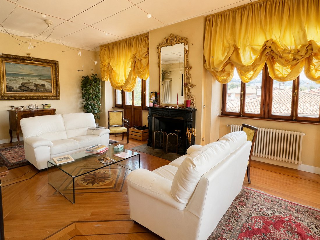 Villa in Coldrerio, Ticino, Switzerland 5 - 18575953
