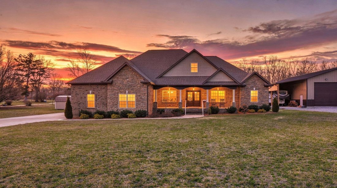 House in Manchester, Tennessee, United States 1 - 18576599