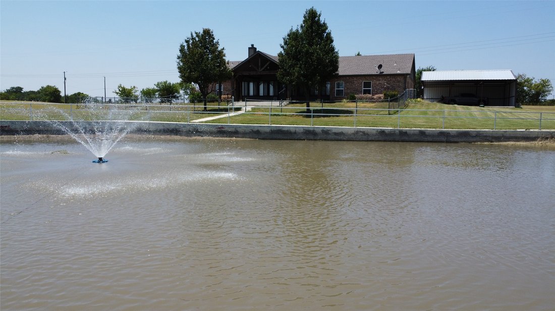 House in Sanger, Texas, United States 3 - 18018258