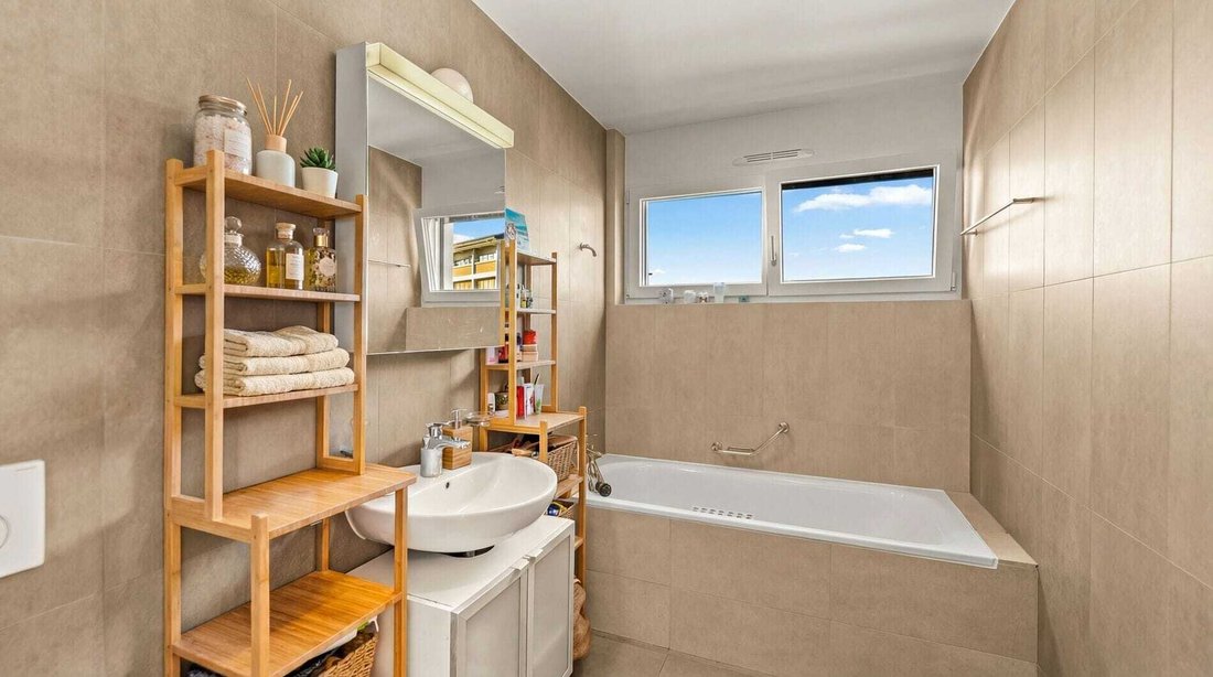 Apartment in Saint-Sulpice, Vaud, Switzerland 4 - 18576411