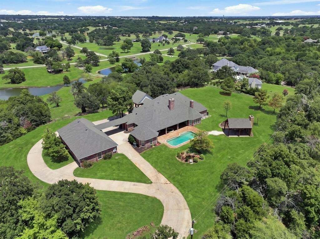 House in Cross Roads, Texas, United States 1 - 18577608