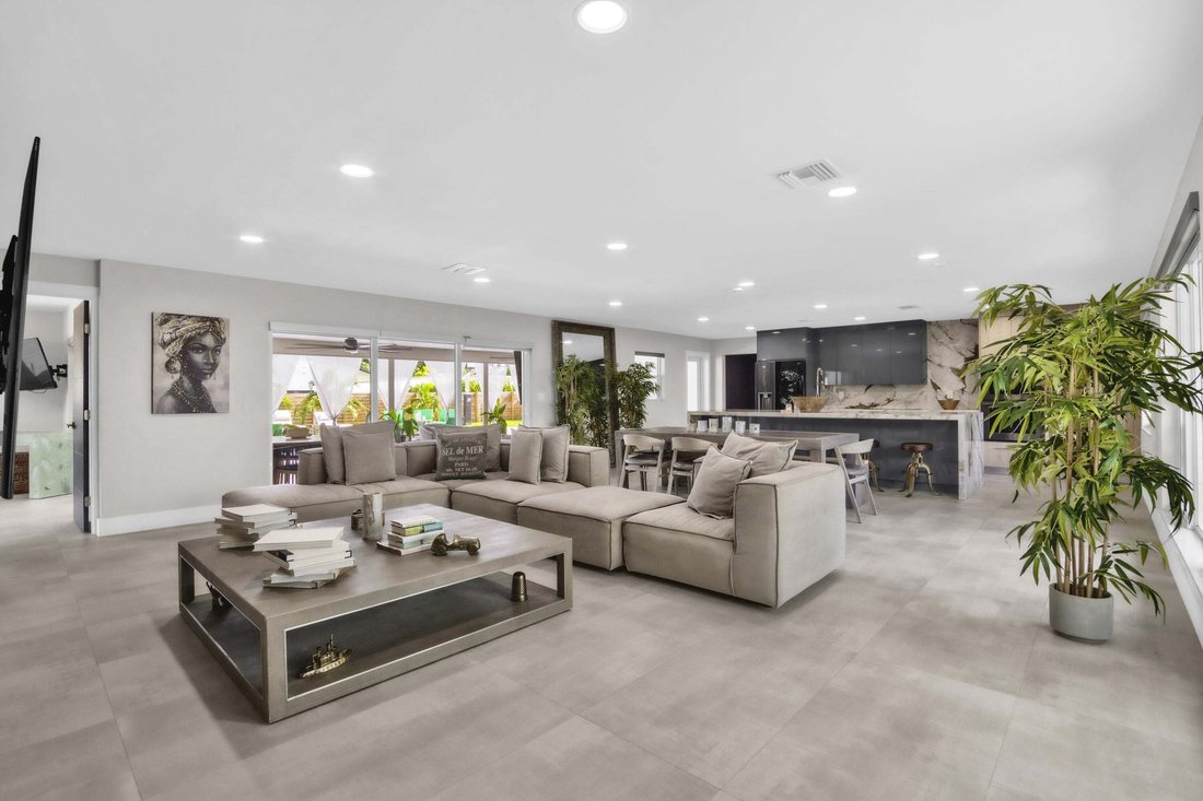 House in Plantation, Florida, United States 3 - 18576560