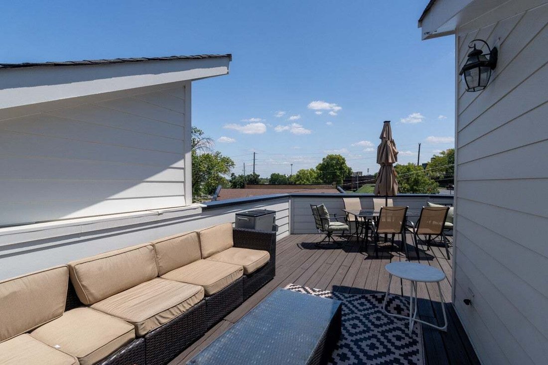 Co Op in Nashville, Tennessee, United States 5 - 18576700