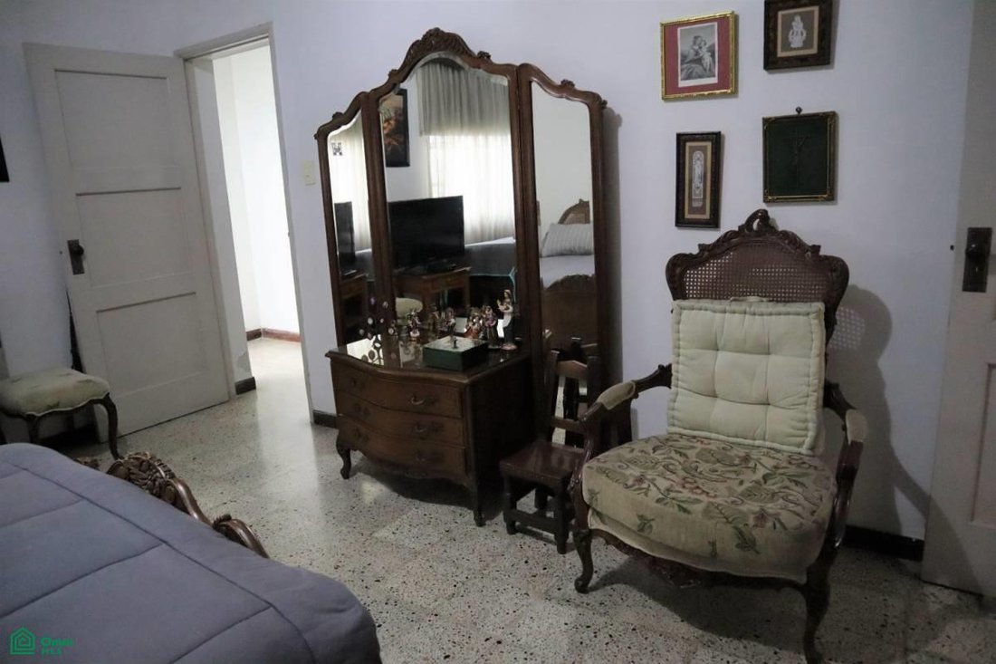 House in Medellín, Antioquia, Colombia 4 - 17232505