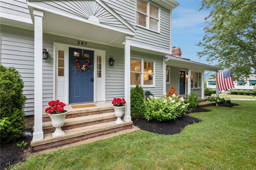 House in Warwick, Rhode Island, United States 5 - 18576033