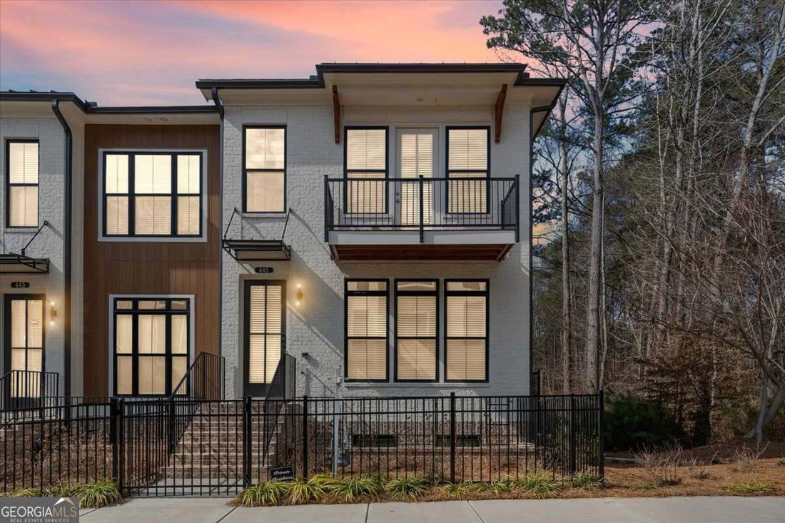 Townhouse in Alpharetta, Georgia, United States 1 - 18577414