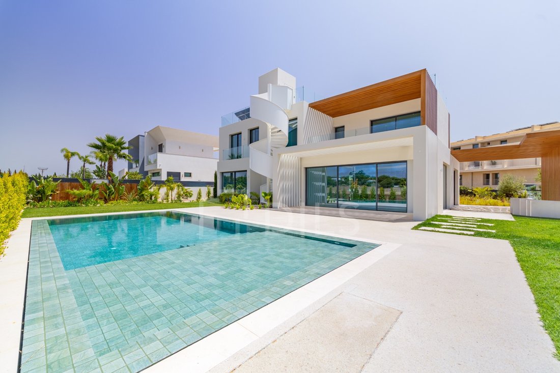 House in Vilamoura, Quarteira, Algarve 1 - 18578009