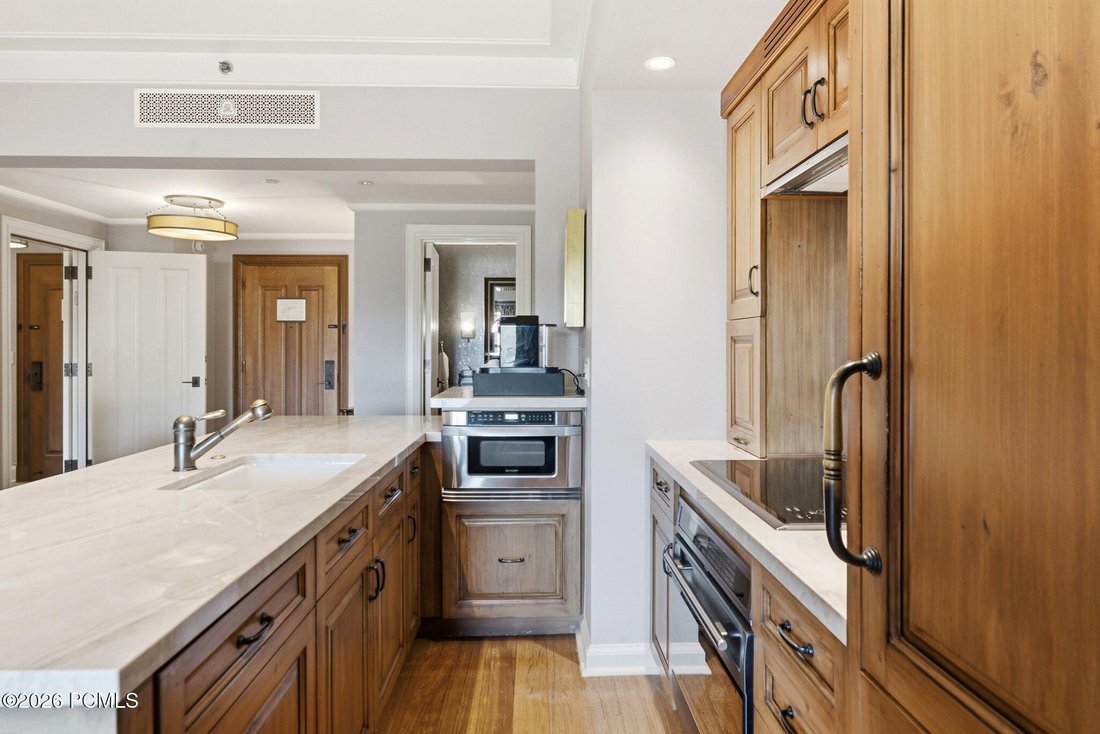 Condo in Park City, Utah, United States 5 - 18576838