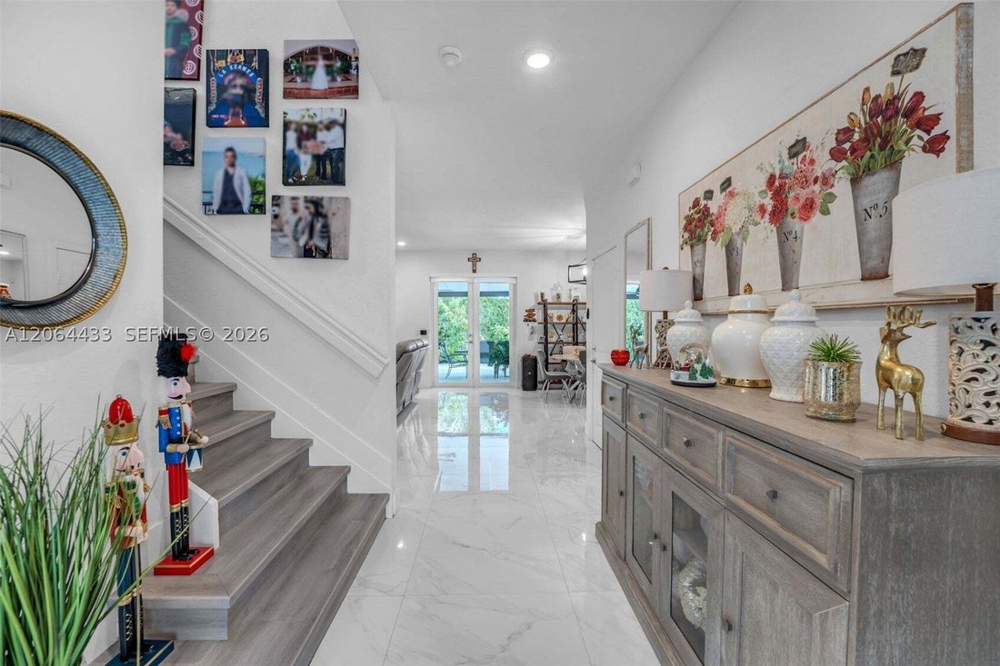 House in Miami, Florida, United States 5 - 18576958