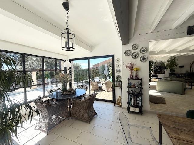 House in Taillades, Provence-Alpes-Côte d'Azur, France 2 - 18577303