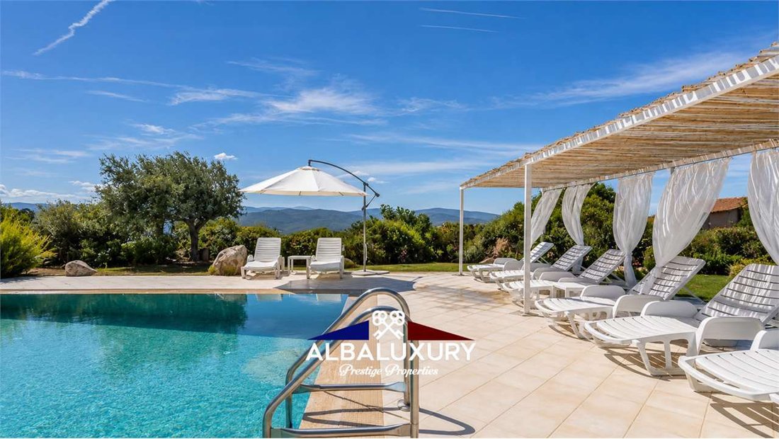 Villa in Trinita d'Agultu e Vignola, Sardinia, Italy 3 - 15346218