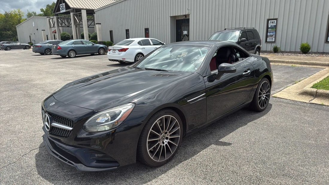 Cabriolet in Florence, AL, United States 3 - 18536593