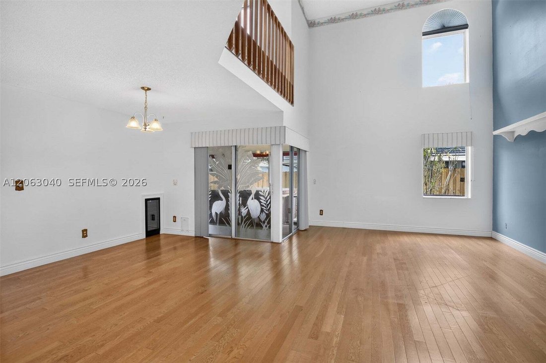 House in Davie, Florida, United States 3 - 18576883