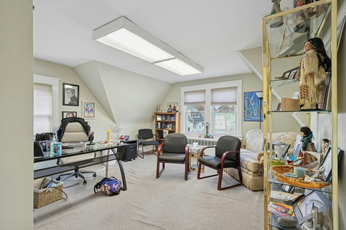 House in Smithtown, New York, United States 1 - 16747109