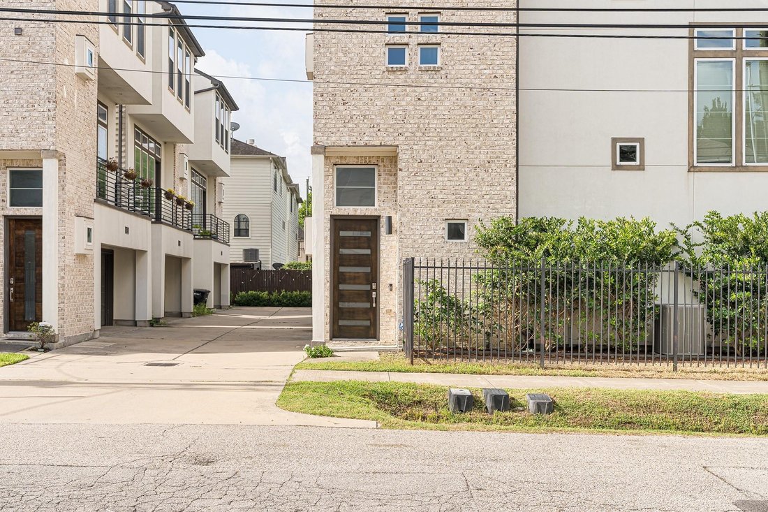 House in Houston, Texas, United States 3 - 18577964