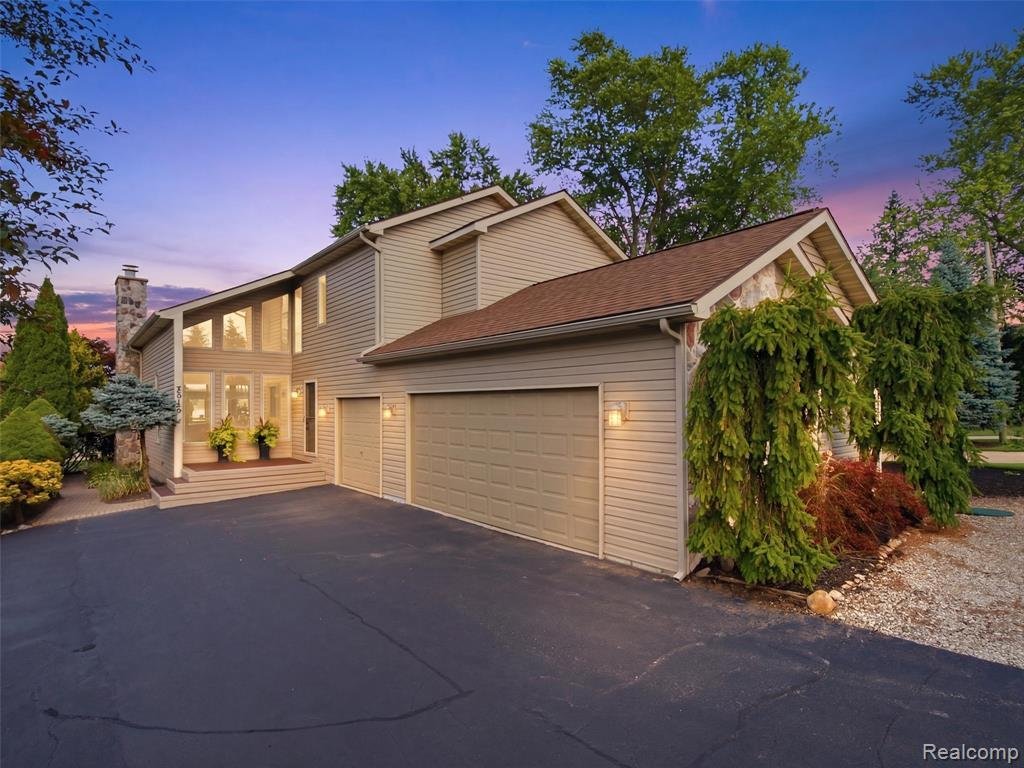 House in Highland Charter Township, Michigan, United States 1 - 18442304