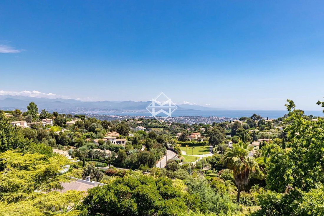Villa in Cannes, Provence-Alpes-Côte d'Azur, France 2 - 18364113