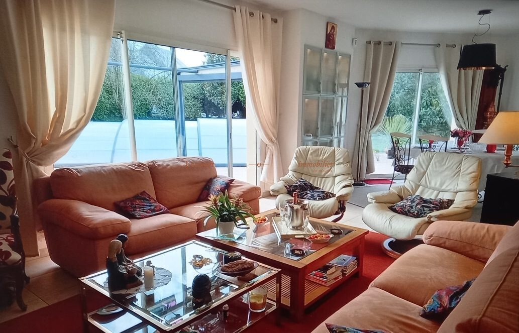 House in Centre Peri, Saint-Ave, France 3 - 18385570