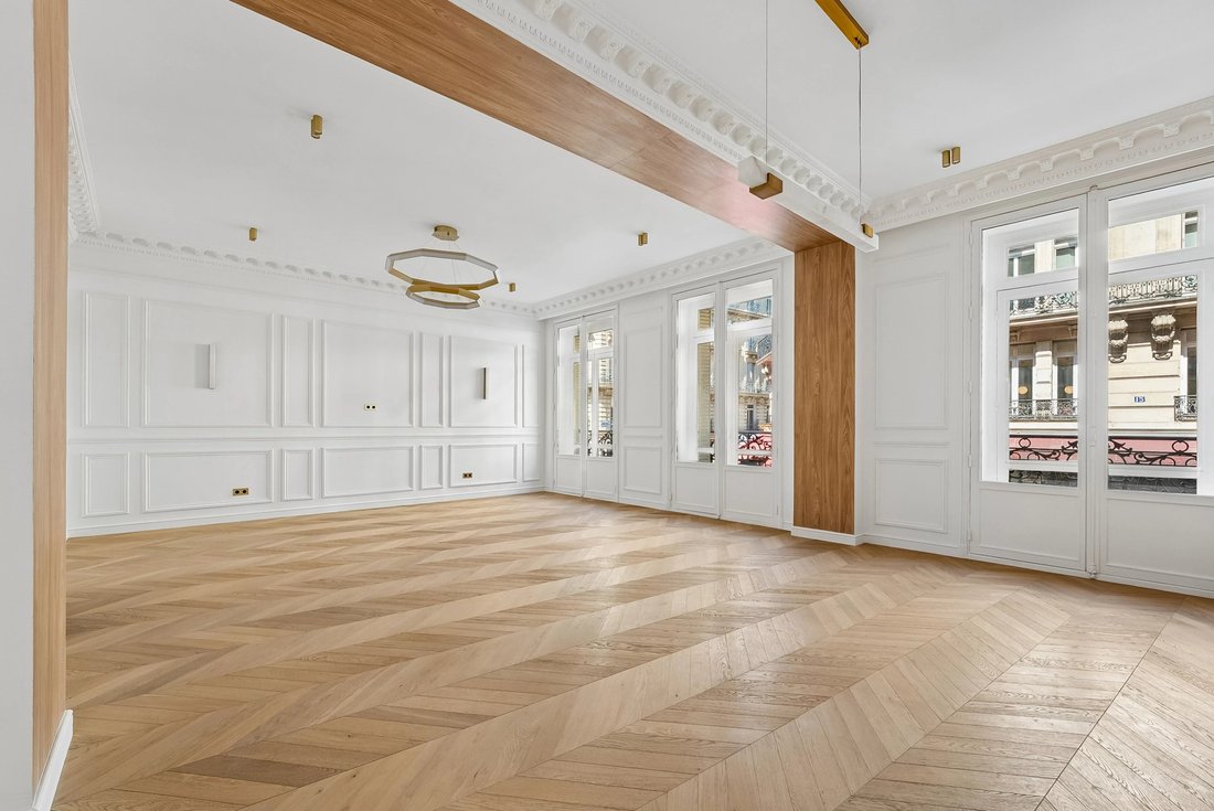 Apartment in Paris 8e Arrondissement, Paris, France 2 - 18574398
