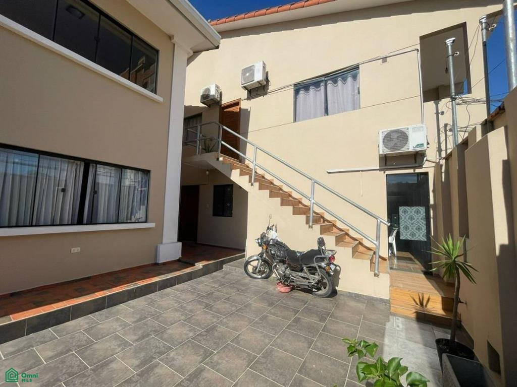 House in Santa Cruz de la Sierra, Santa Cruz Department, Bolivia 1 - 17860531
