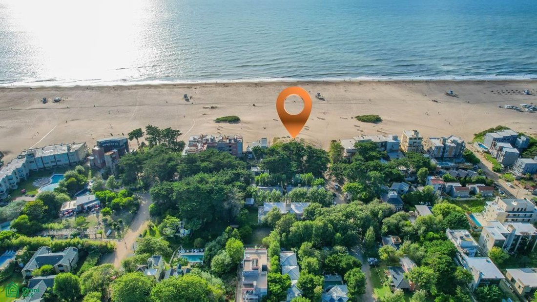 Land in Mar Azul, Buenos Aires Province, Argentina 3 - 17815222