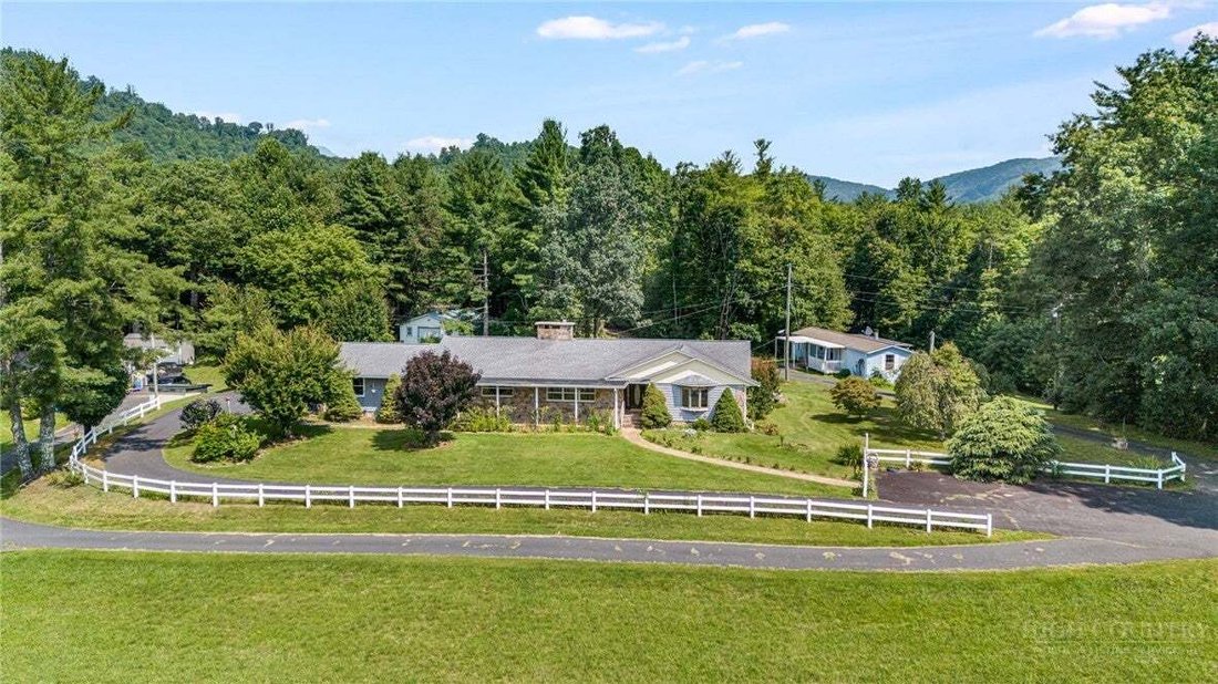 House in Newland, North Carolina, United States 3 - 18576869