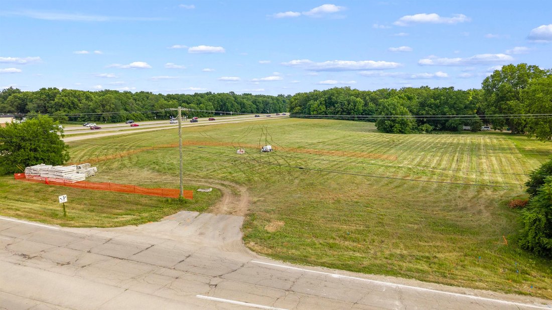 Land in Roscoe, Illinois, United States 5 - 18574353