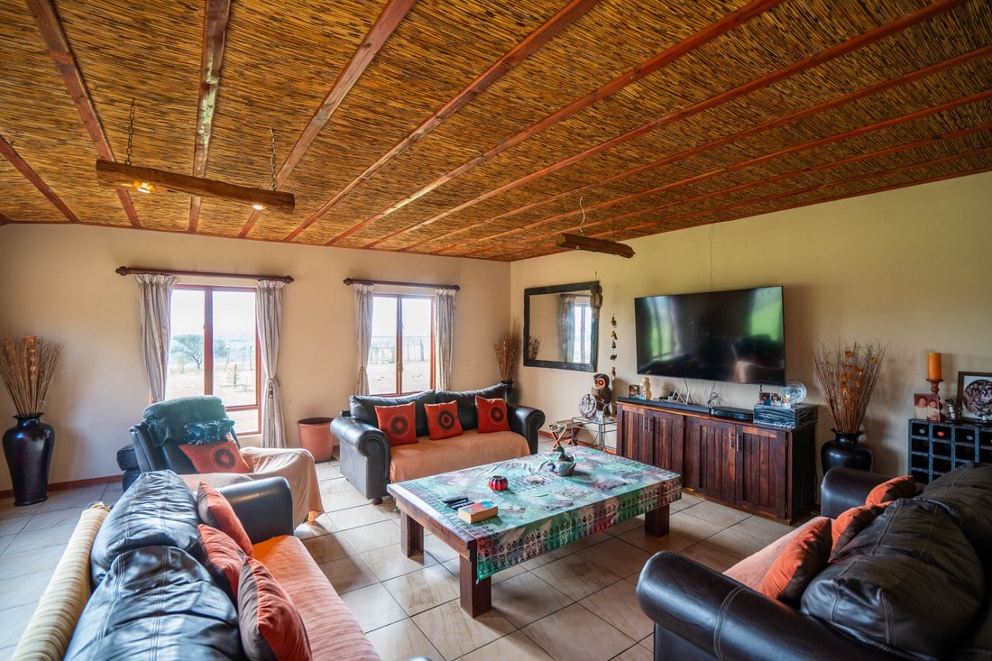 Farm Ranch in Grahamstown, Eastern Cape, South Africa 2 - 18575276