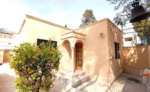 Townhouse in Santa Catarina Yecahuitzotl, Mexico City, Mexico 1