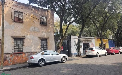 House in Santa Catarina Yecahuitzotl, Mexico City, Mexico 1