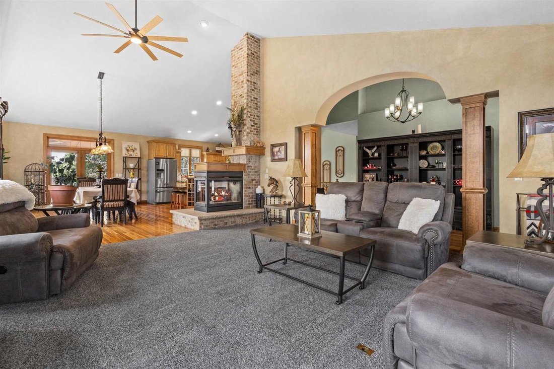 House in Appleton, Wisconsin, United States 4 - 18576217