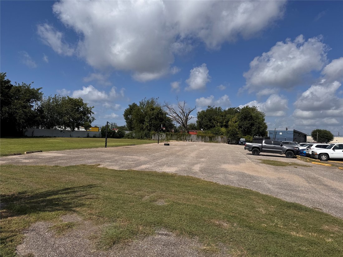 Land in Houston, Texas, United States 1 - 18574370