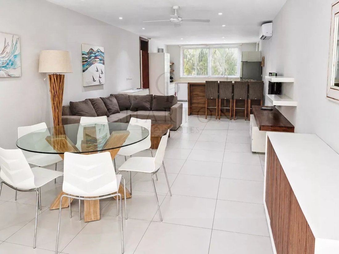 Apartment in Grande Riviere Noire, Rivière Noire District, Mauritius 3 - 18575201
