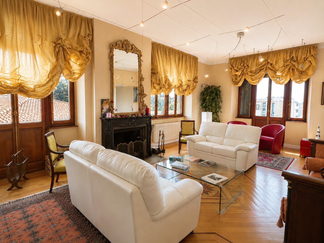 Villa in Coldrerio, Ticino, Switzerland 4 - 18575953
