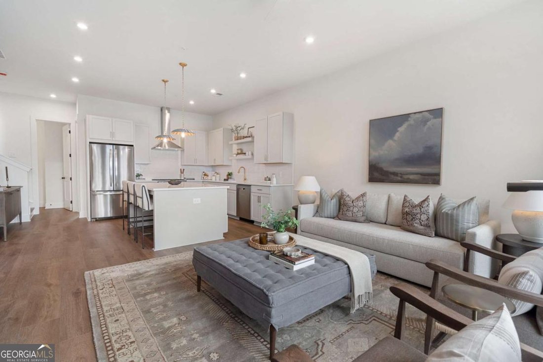 Condo in Atlanta, Georgia, United States 5 - 18577434
