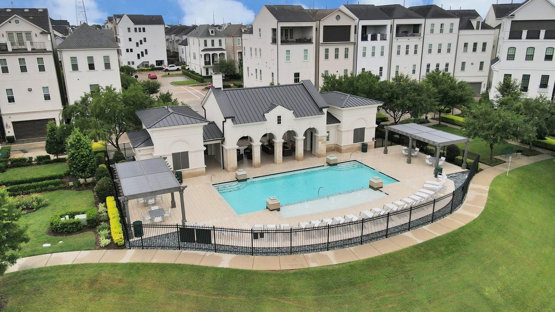 House in Houston, Texas, United States 3 - 18577668