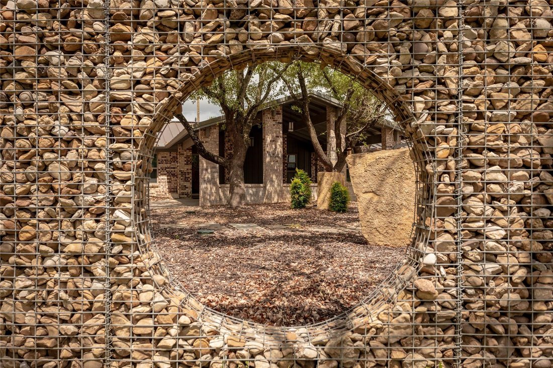 House in Weatherford, Texas, United States 2 - 18577300