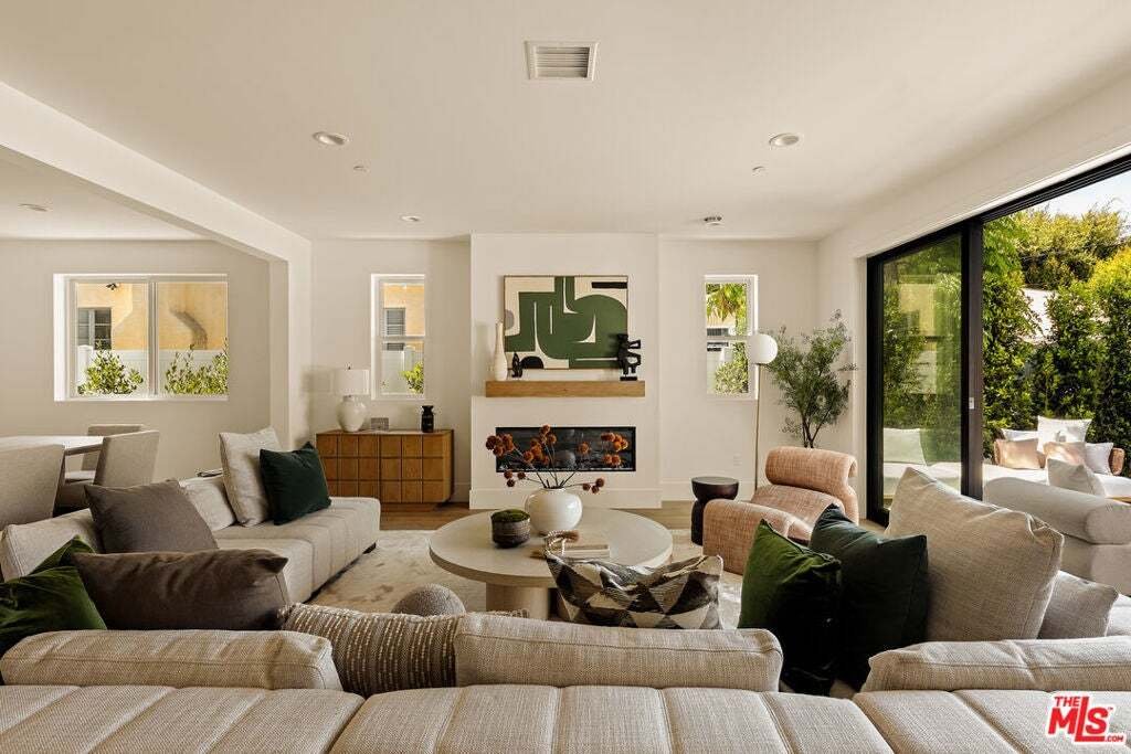 House in Los Angeles, California, United States 4 - 18577032