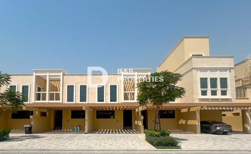 Townhouse in Al Hebiah 5, Al Hebiah, Dubai 1