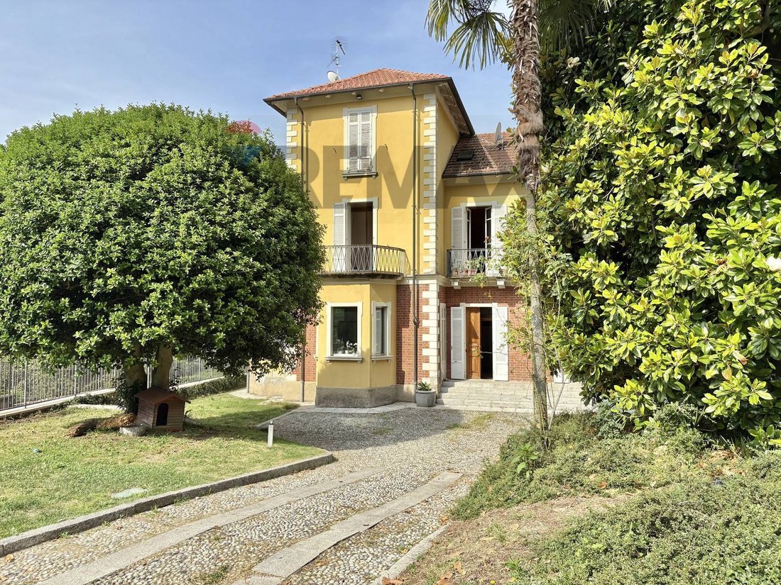 Villa in Mergozzo, Piedmont, Italy 1 - 18578582