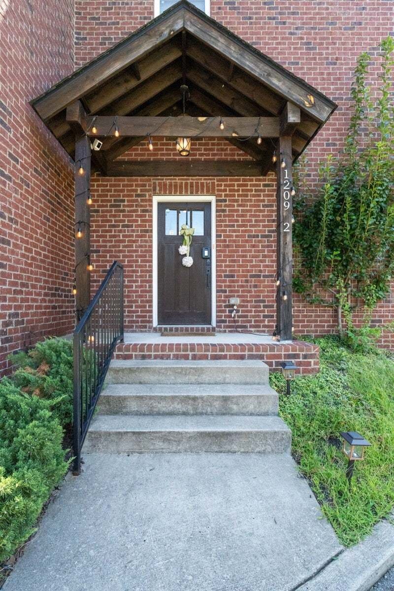Co Op in Nashville, Tennessee, United States 2 - 18576700