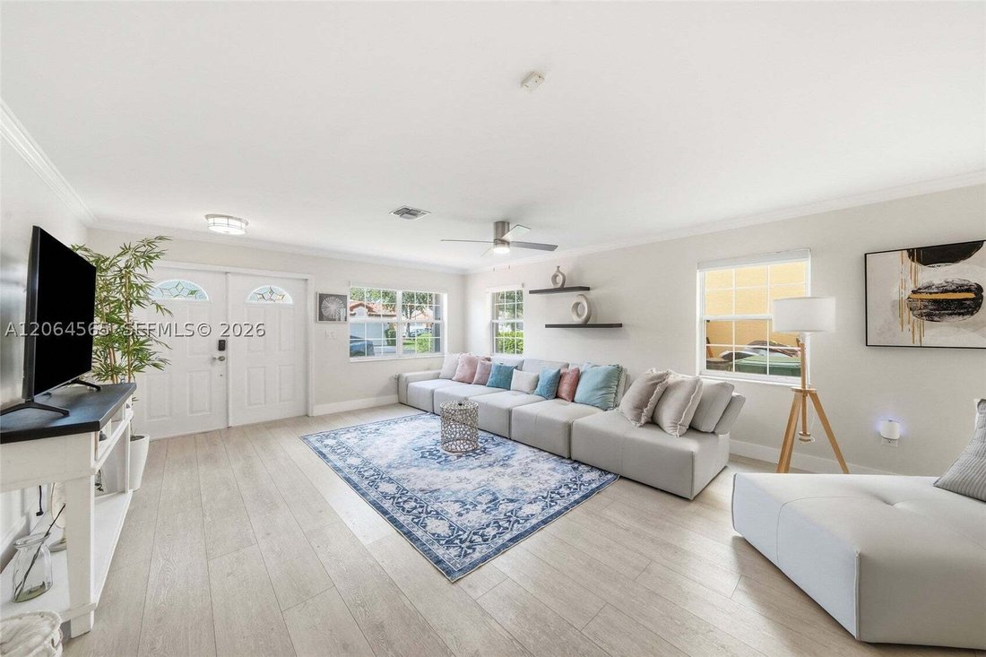 House in Miami, Florida, United States 4 - 18576907