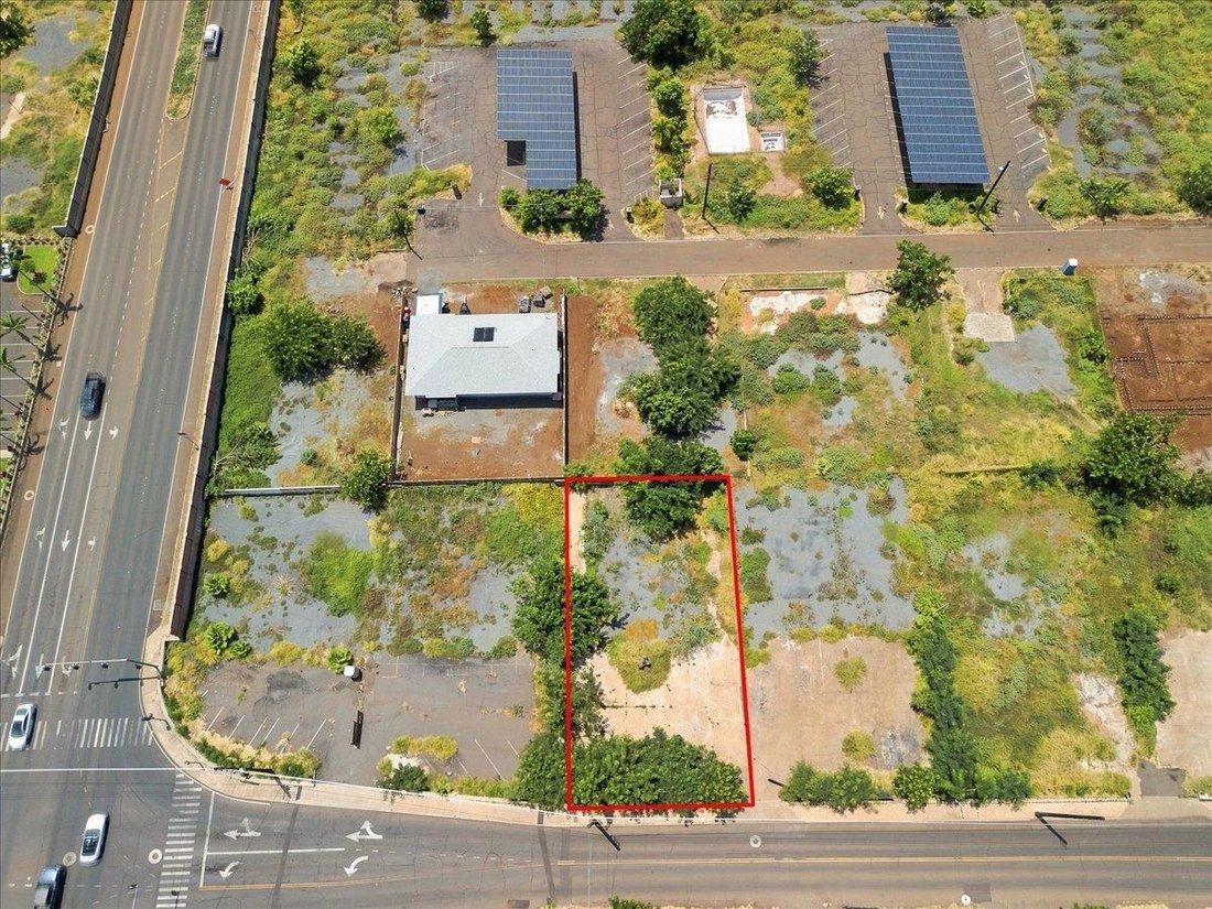 Land in Lahaina, Hawaii, United States 2 - 18578646