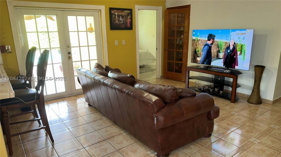 House in Miami, Florida, United States 5 - 18576866
